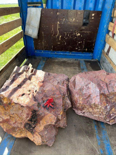 Ландшафтные глыбы красно-фиолетовые 200-1000 килограмм купить в Стерлитамаке