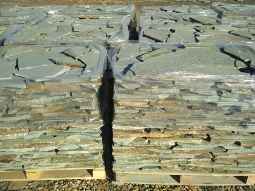 Плитняк златолит зелёный для цоколя, отмостки купить в Стерлитамаке