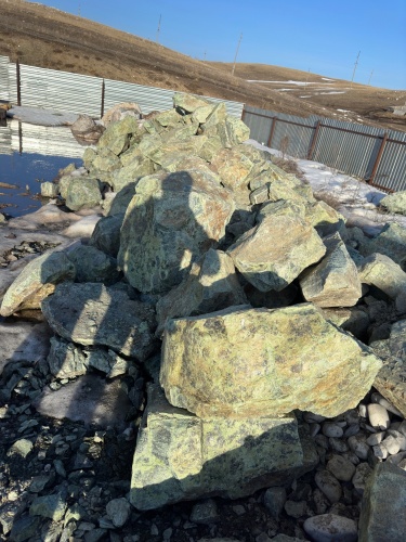 Камни для ландшафтного дизайна зелёные 10-60 килограмм купить в Стерлитамаке