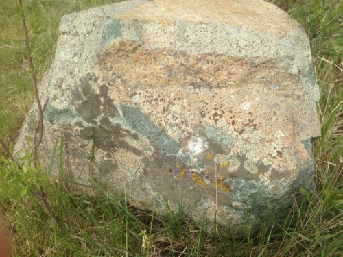 Гигантские зелёные валуны для ландшафтного дизайна весом более 5 тонн купить в Стерлитамаке