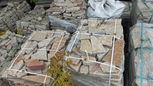 Гранитный плитняк галтованный для парковки купить в Стерлитамаке