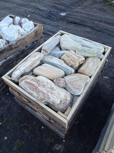 Златолит жёлтый, жёлто-зелёный глыбки и валуны для ланшафтного дизайна купить в Стерлитамаке