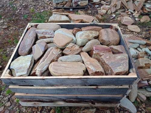 Златолит жёлтый, жёлто-зелёный глыбки и валуны для ланшафтного дизайна купить в Стерлитамаке